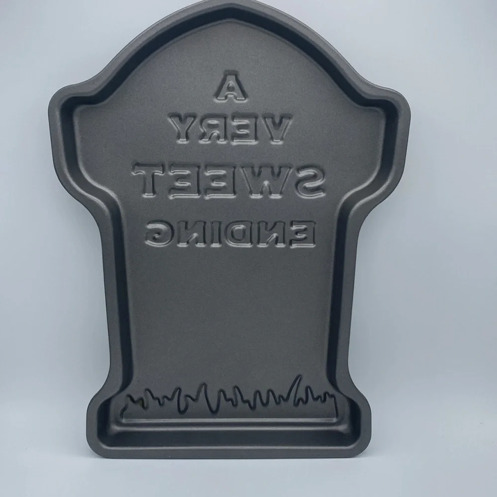 Halloween tombstone. “ A Very Sweet Ending” nonstick cake pan 14x10” Bradshaw